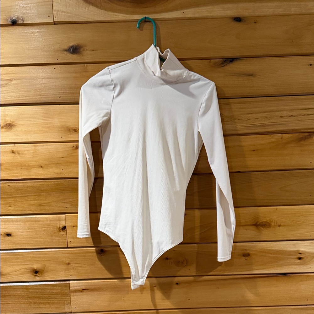 SPANX Women’s Off-White Long Sleeve Bodysuit